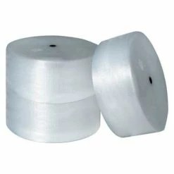 Global Industrial Non Perforated Air Bubble Roll, 16"W x 750'L x 3/16" Thick, Clear, 3/Pack